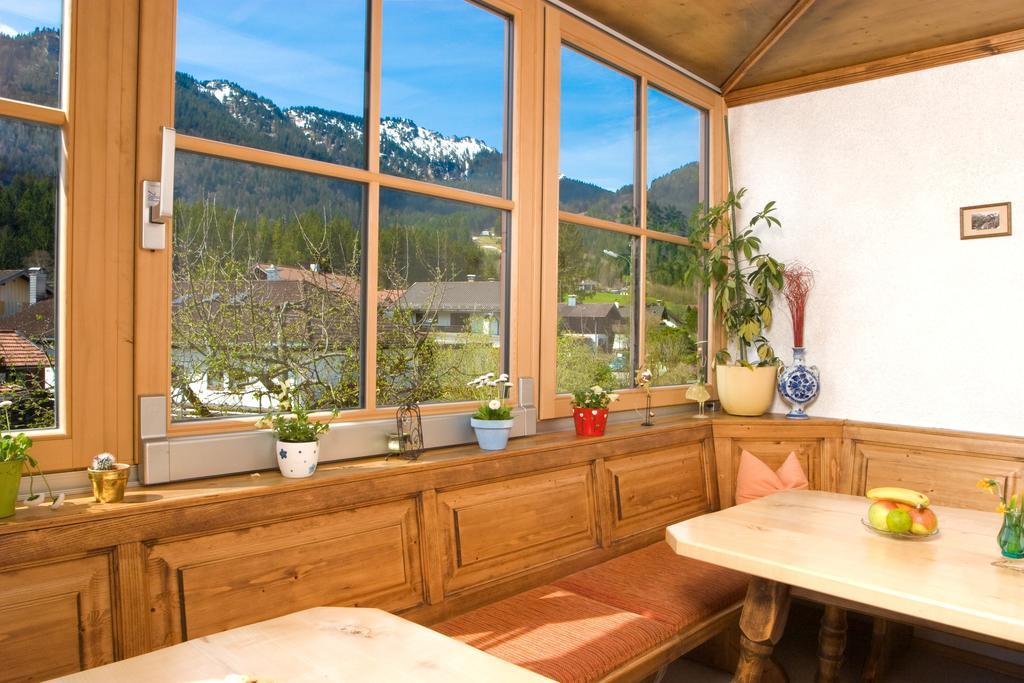 Gaestehaus Richter โอเบอร์อัมเมอร์เกา ภายนอก รูปภาพ